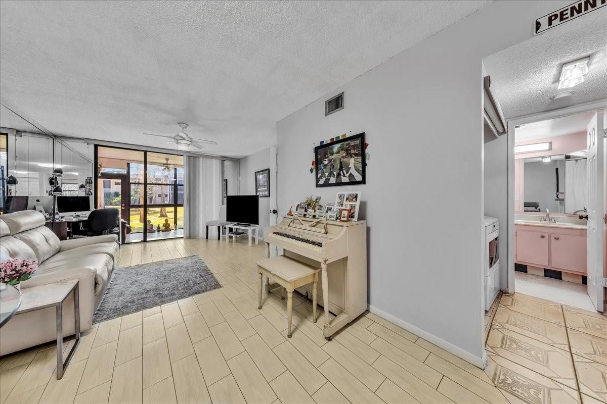 Bonaire @ Woodmont - Residential