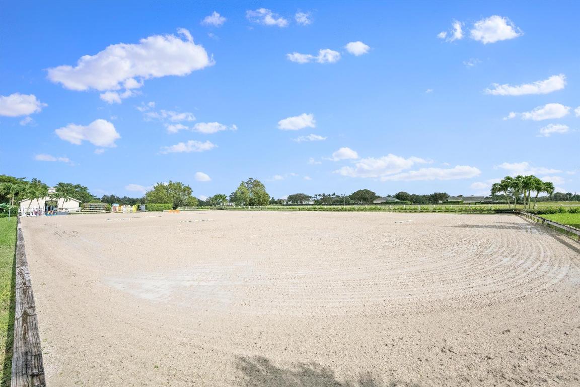 View photos, virtual tours, details... 15416 Sunnyland Lane