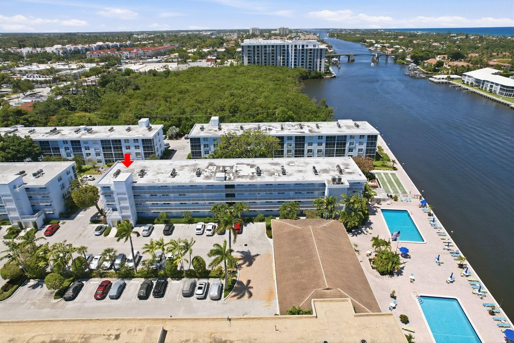 Photo of 2008 S Federal Highway #101, Boynton Beach, FL 33435 (MLS # B26031015)