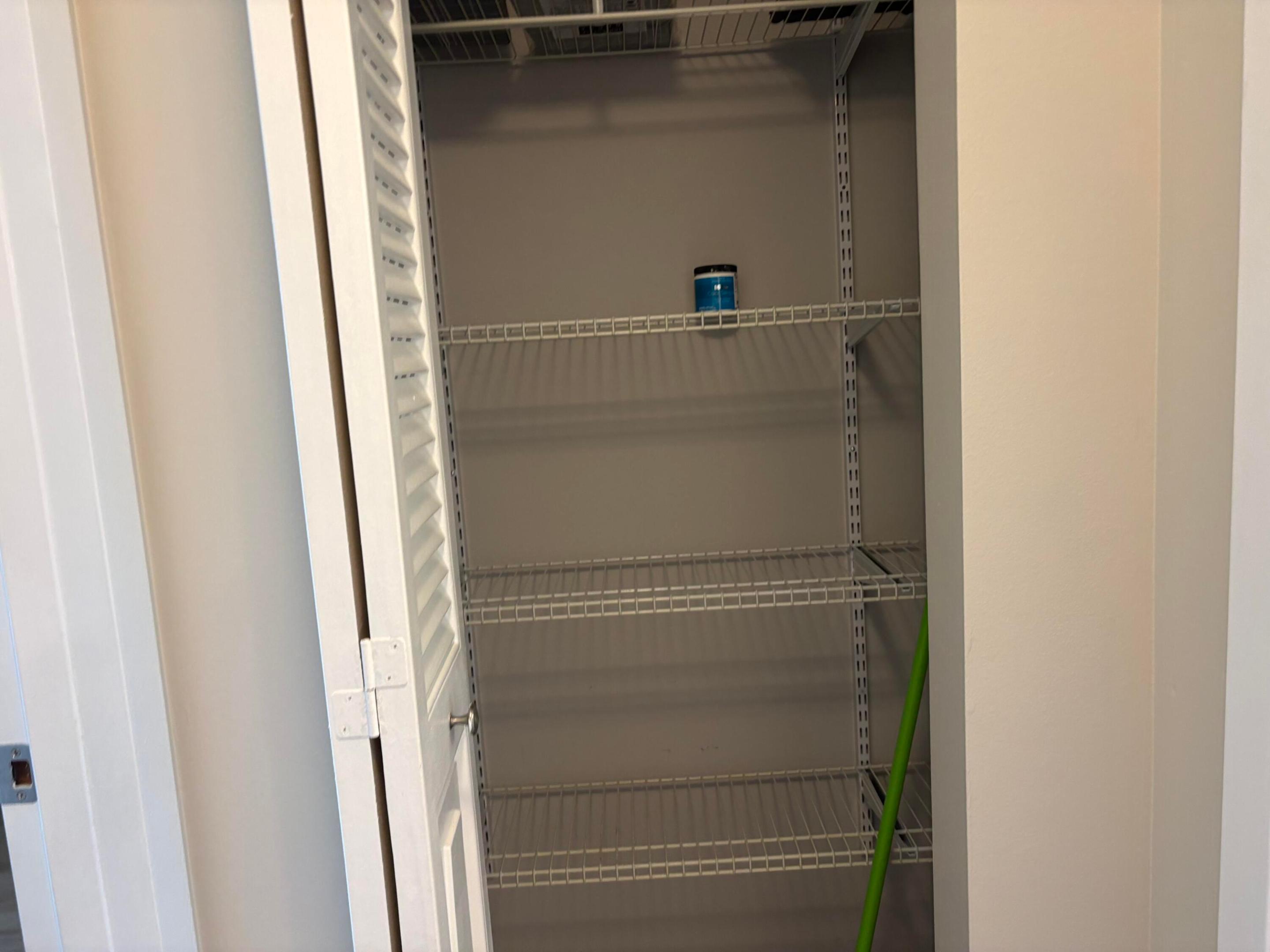 CORNWALL AT CENTURY VILLAGE CONDO - Residential Lease