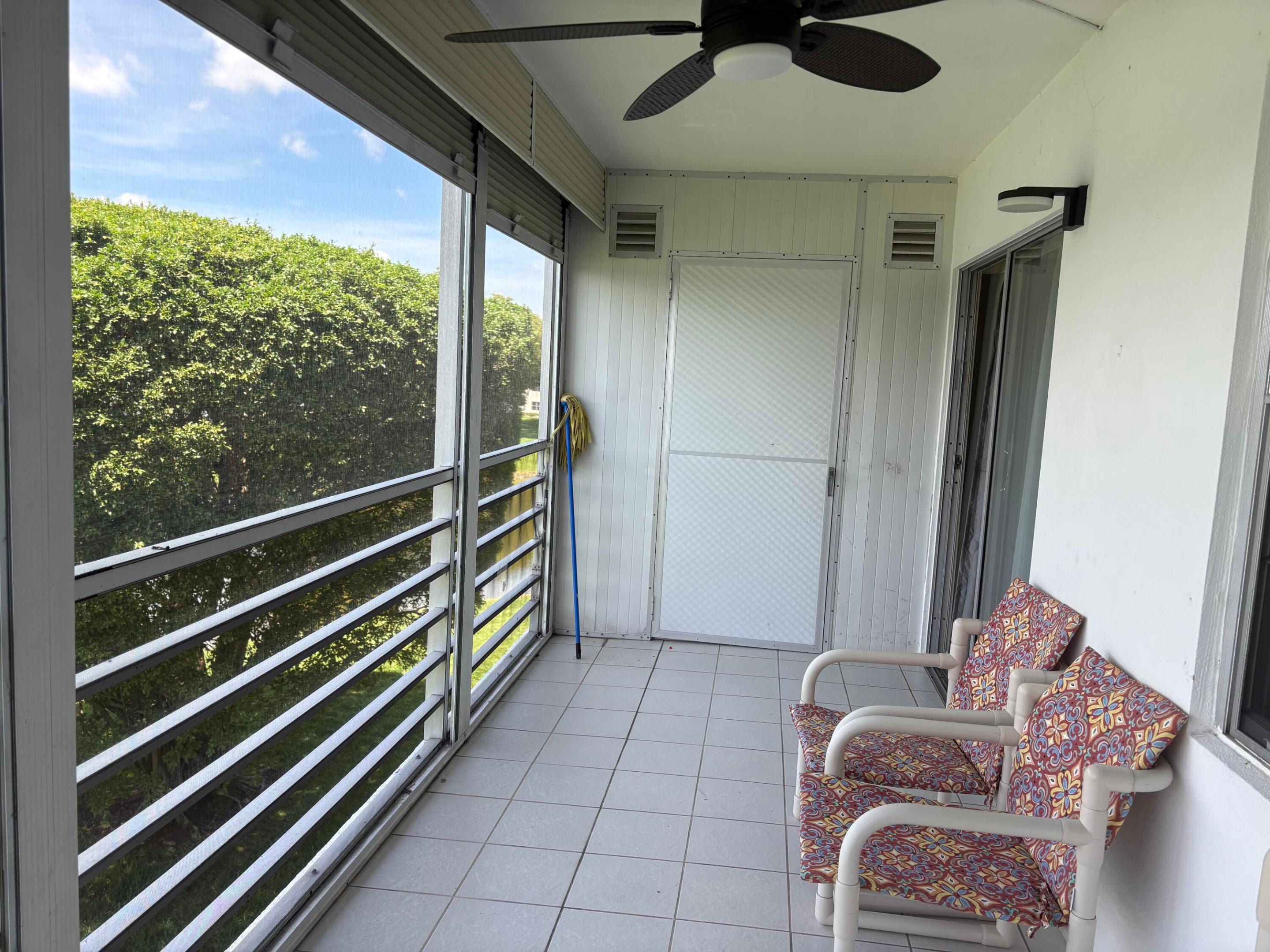 CORNWALL AT CENTURY VILLAGE CONDO - Residential Lease