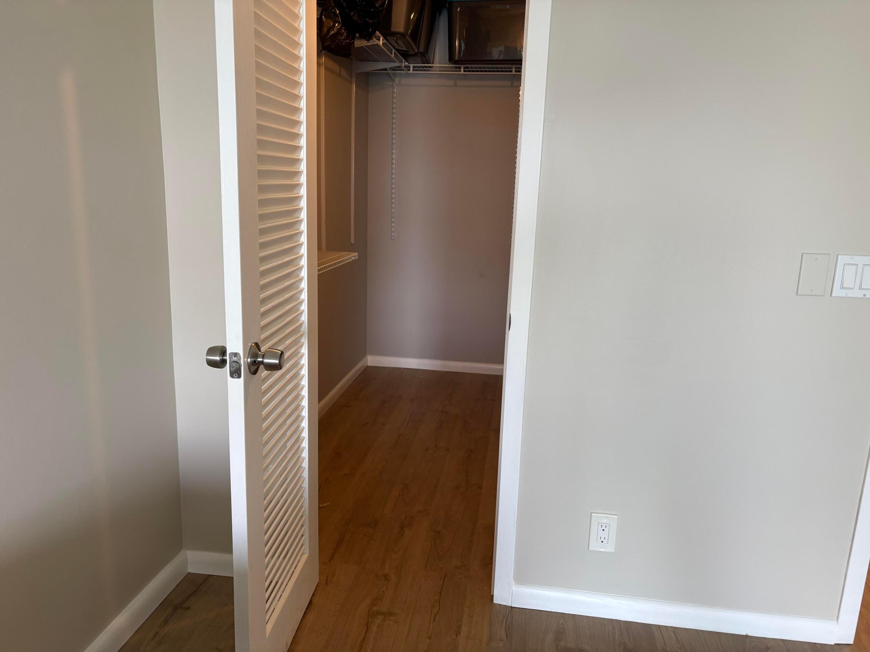 CORNWALL AT CENTURY VILLAGE CONDO - Residential Lease