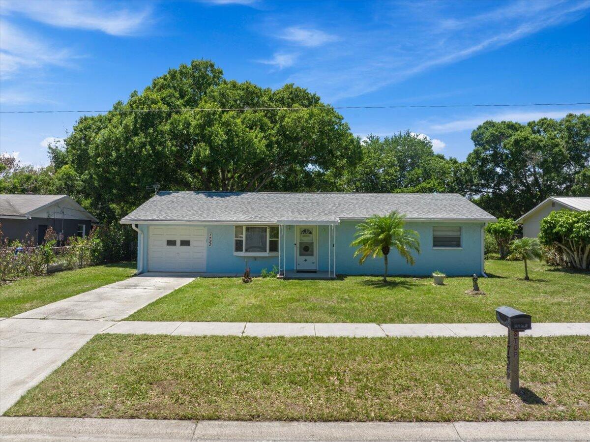 ROSEWOOD SCHOOL SUBDIVISION - Residential