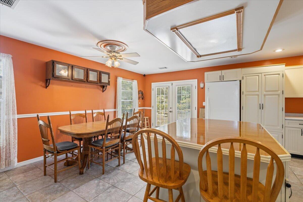 ROSEWOOD SCHOOL SUBDIVISION - Residential