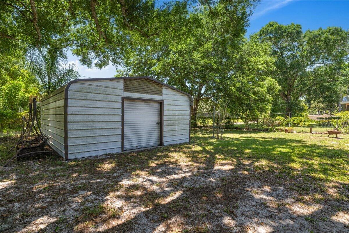 ROSEWOOD SCHOOL SUBDIVISION - Residential