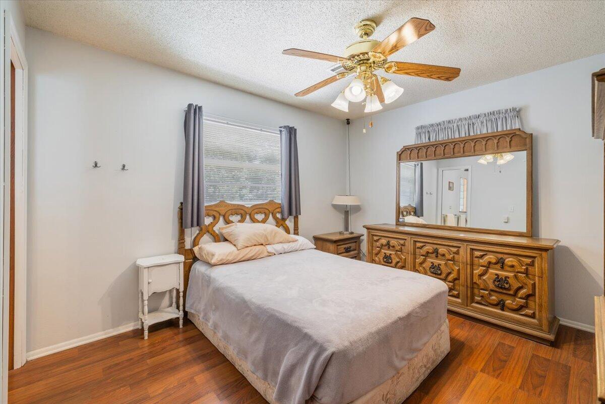 ROSEWOOD SCHOOL SUBDIVISION - Residential