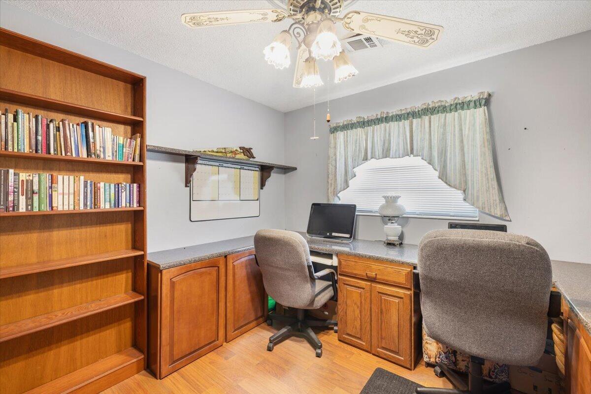ROSEWOOD SCHOOL SUBDIVISION - Residential