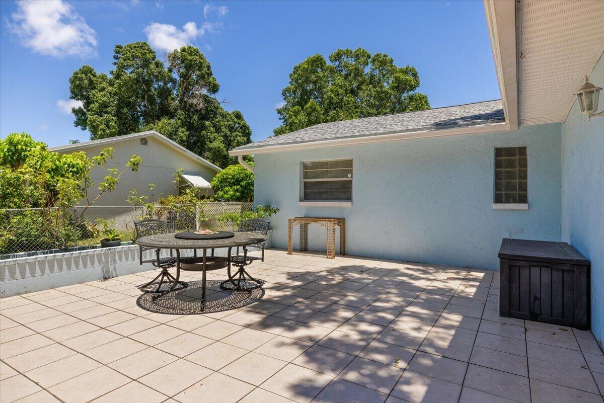 ROSEWOOD SCHOOL SUBDIVISION - Residential