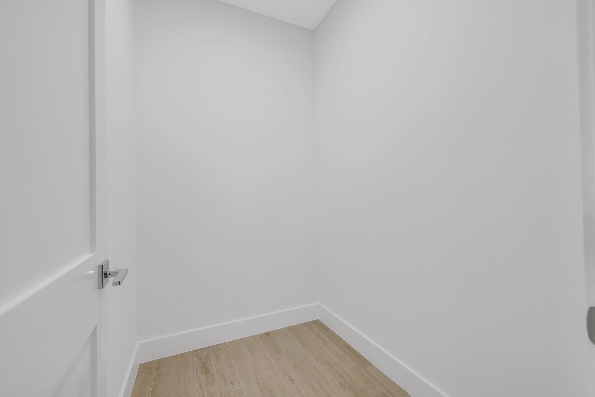 PALM BEACH SHORES - Residential