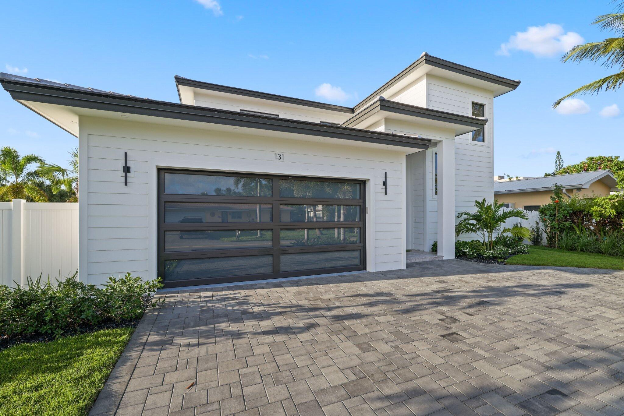 PALM BEACH SHORES - Residential