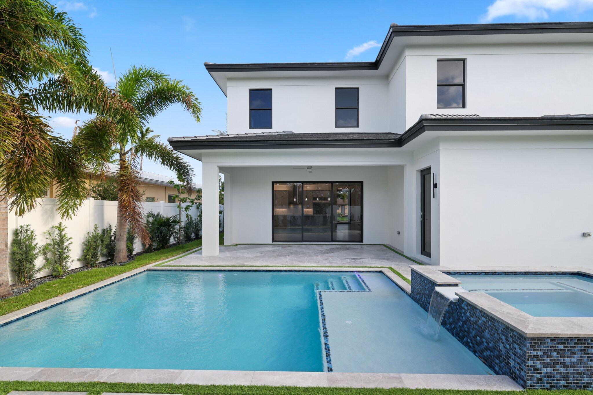 PALM BEACH SHORES - Residential