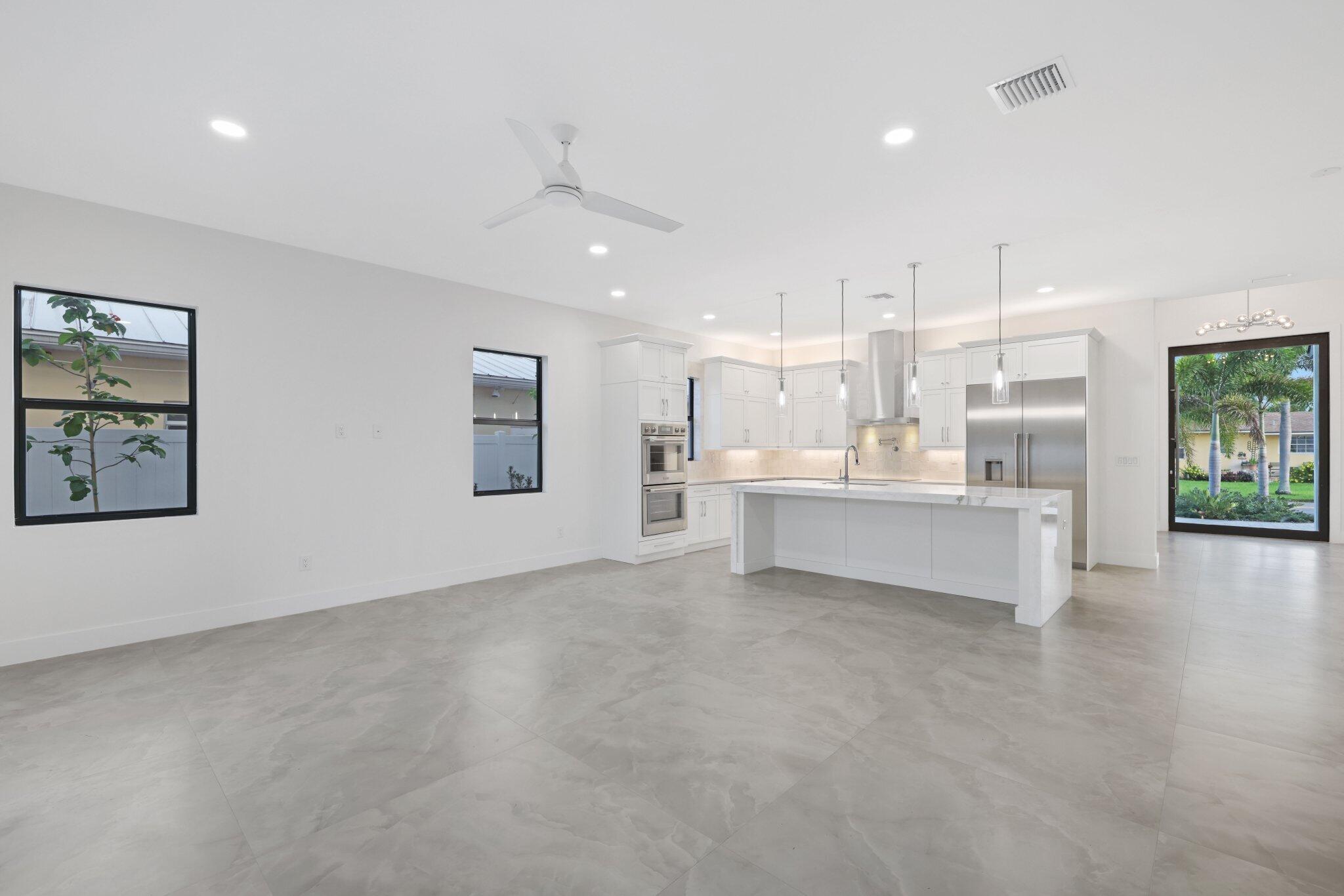 PALM BEACH SHORES - Residential