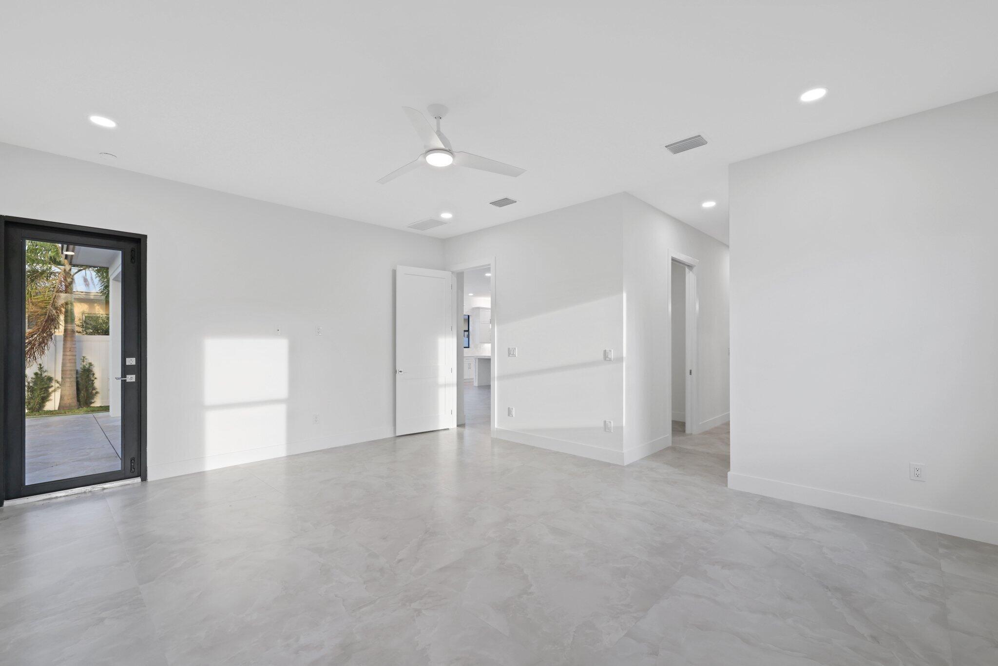 PALM BEACH SHORES - Residential