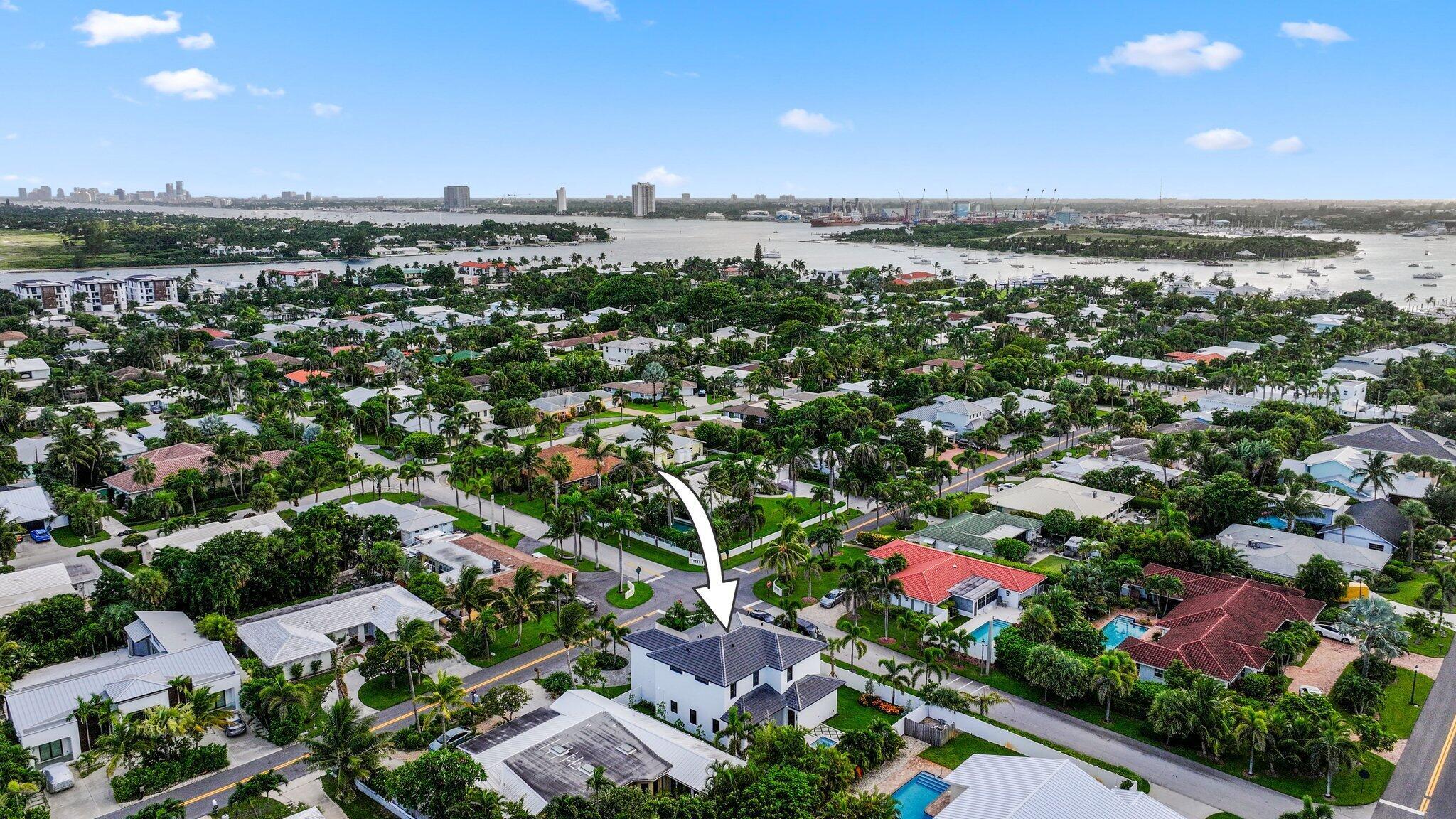 PALM BEACH SHORES - Residential