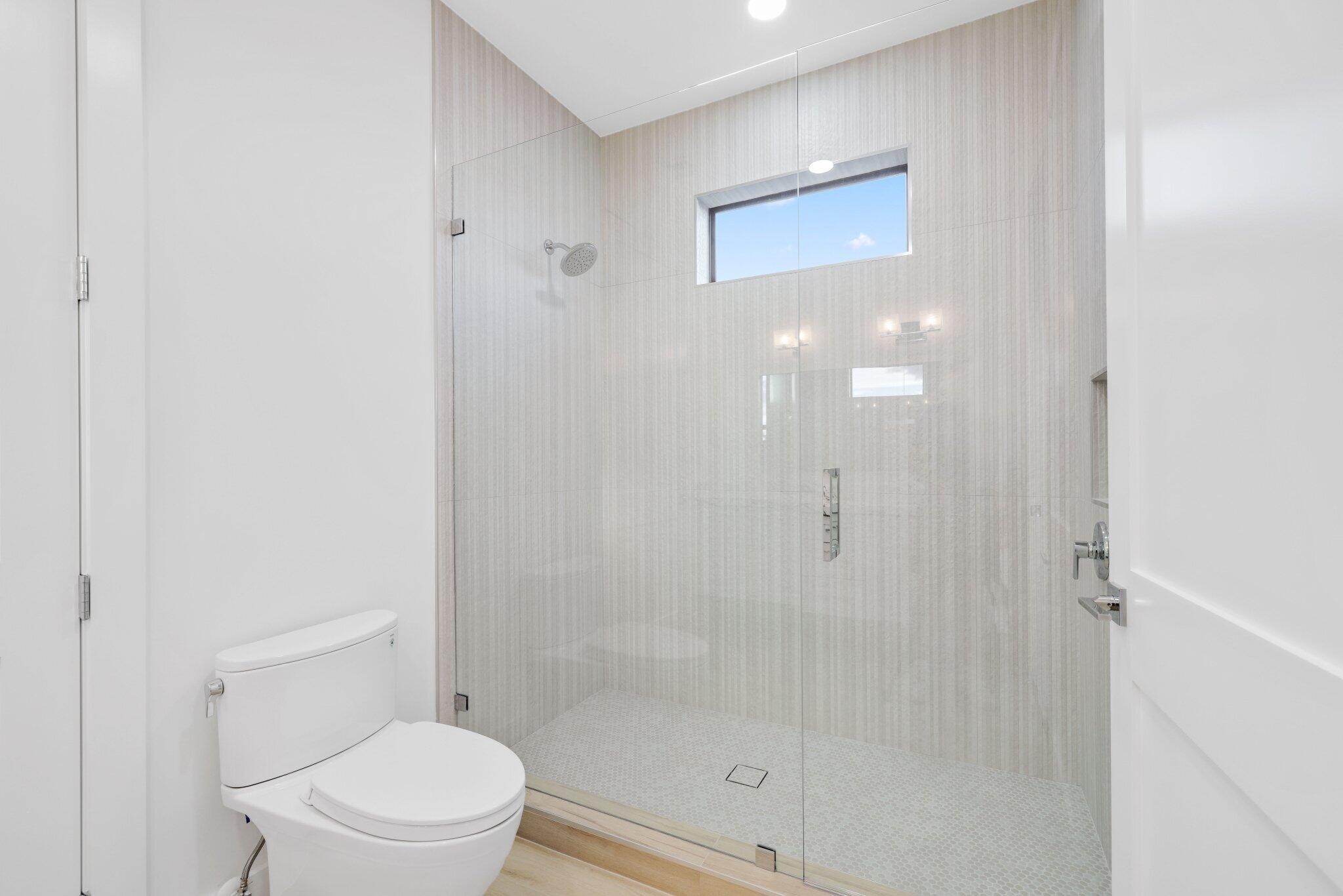 PALM BEACH SHORES - Residential