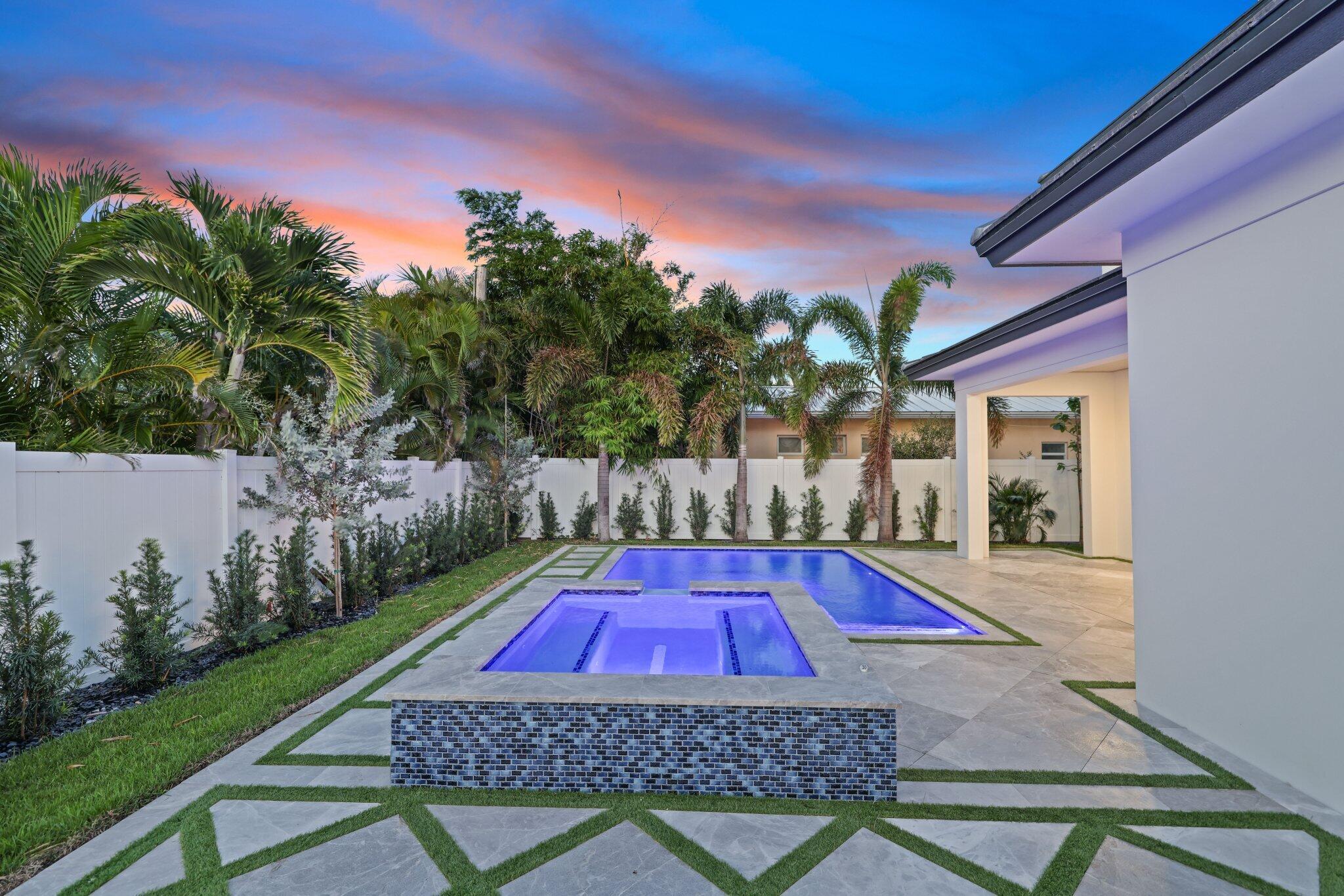 PALM BEACH SHORES - Residential