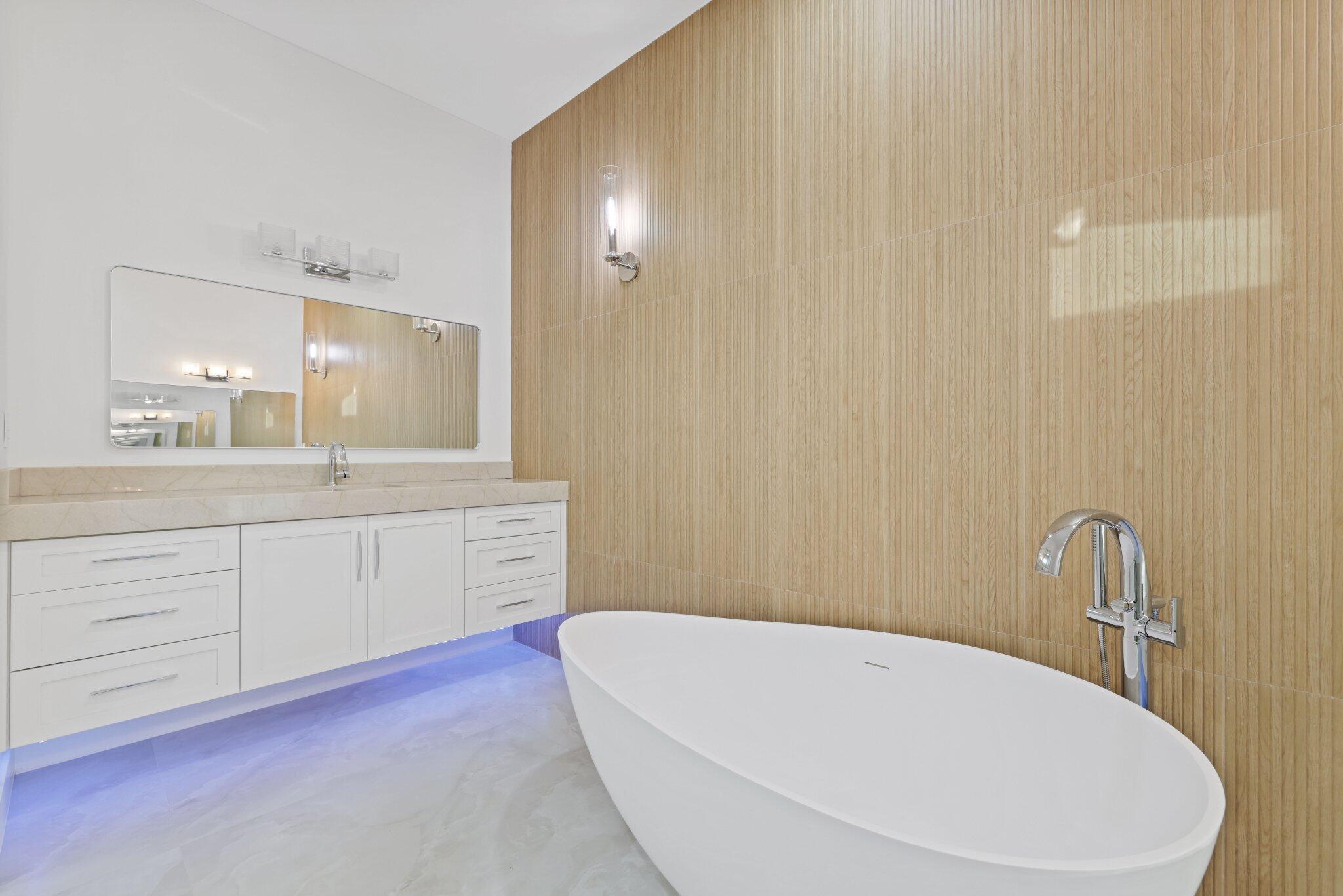 PALM BEACH SHORES - Residential