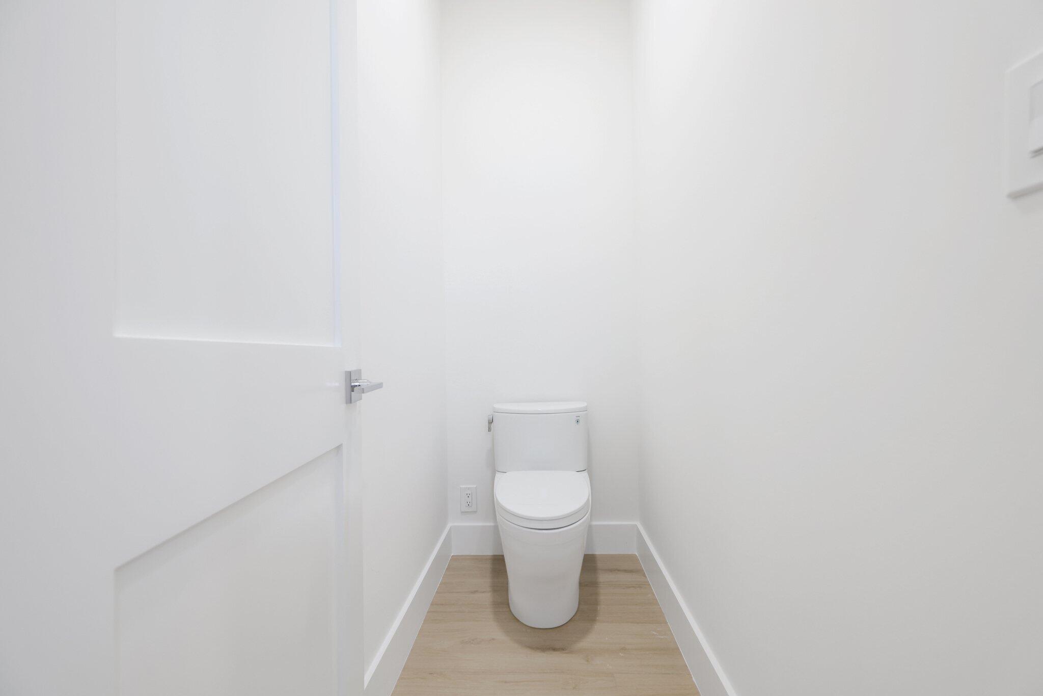 PALM BEACH SHORES - Residential