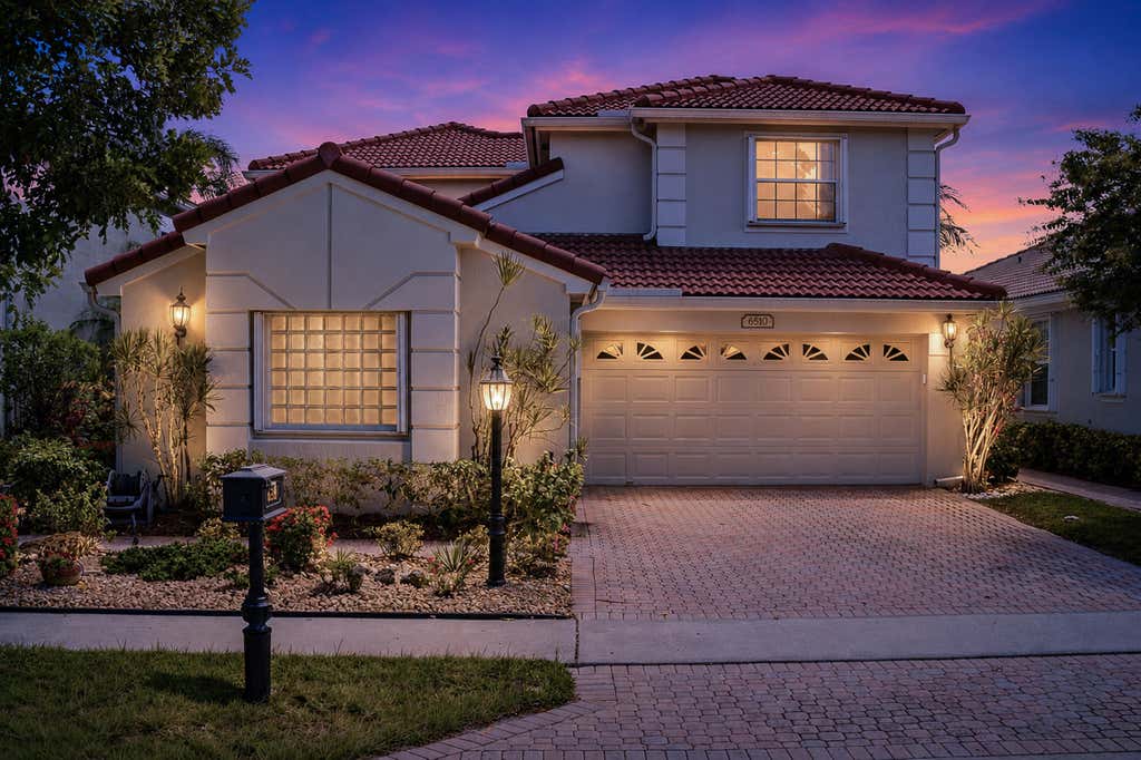 Photo of 6510 Colomera Drive, Boca Raton, FL 33433 (MLS # B26055344)