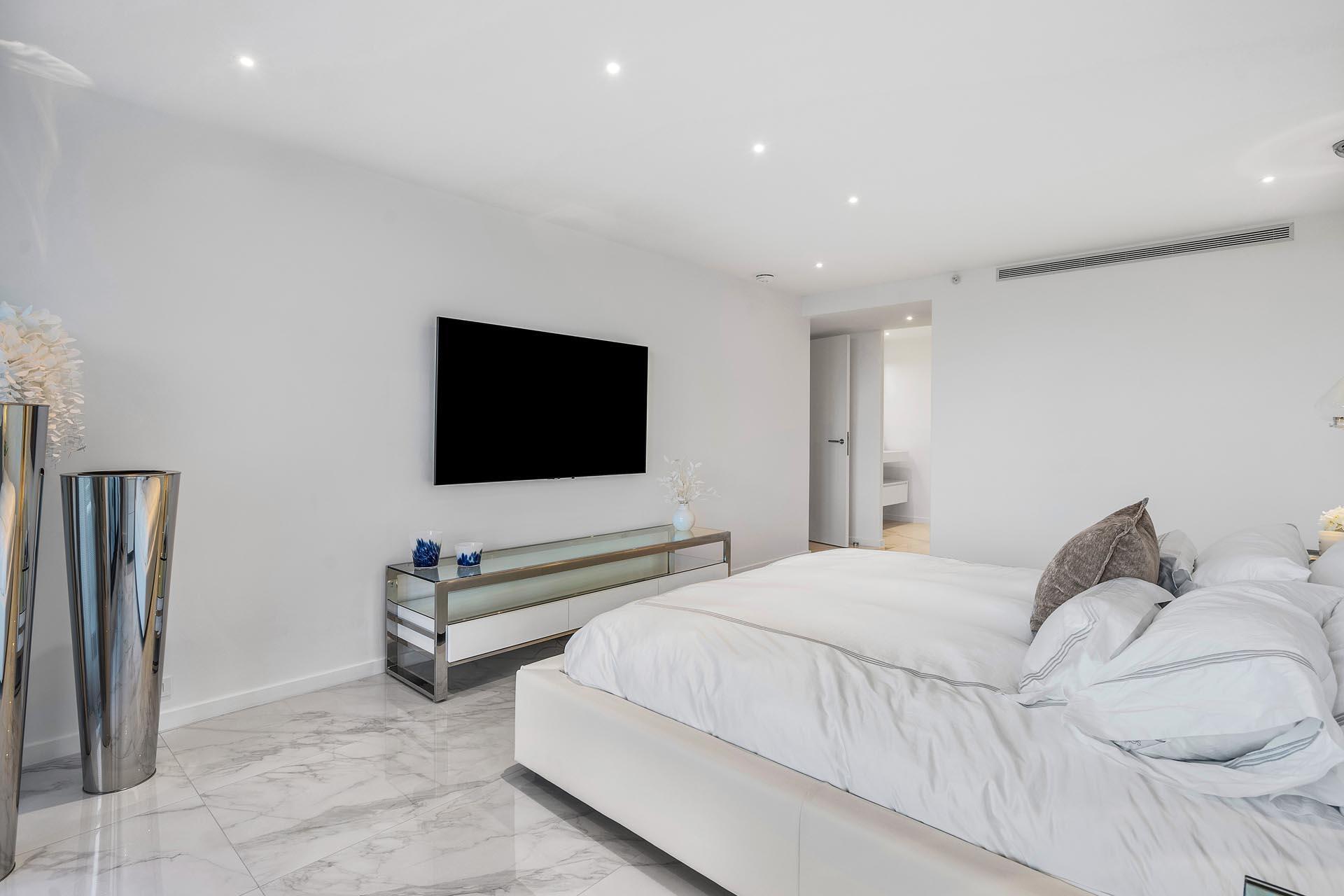 ADDISON ON THE OCEAN IN B - Residential