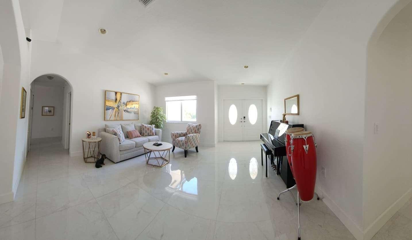 Palm Spring Estates - Residential