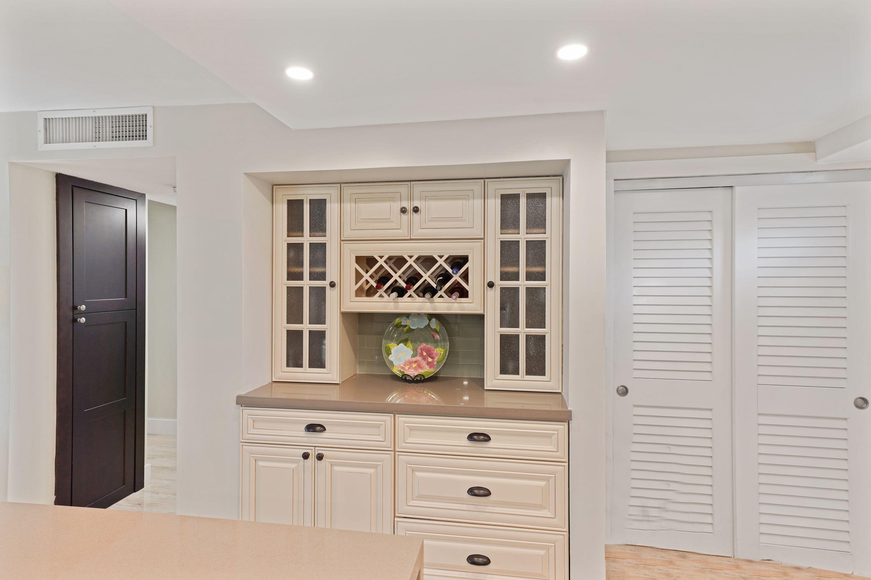 321 SE 3RD Street 308