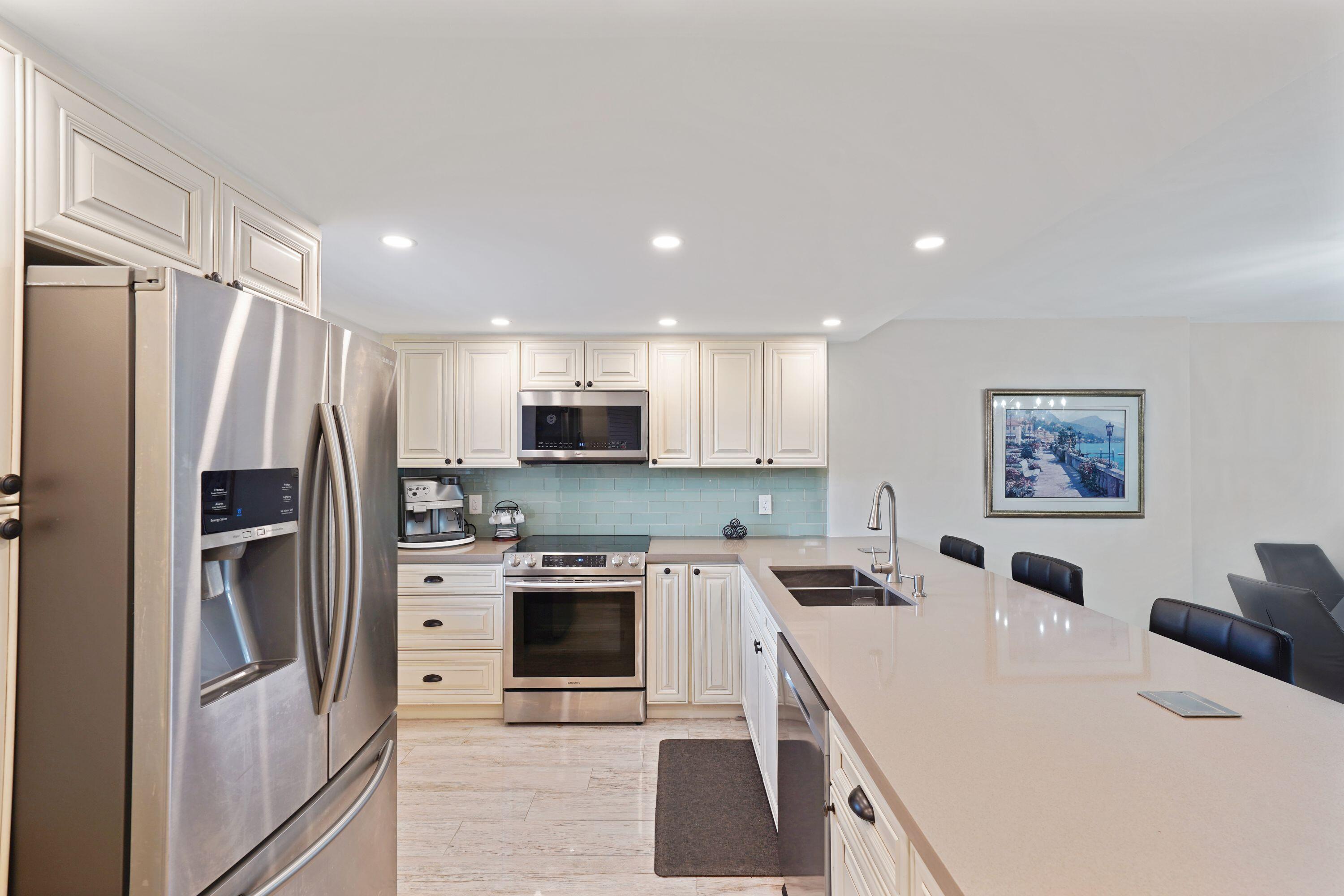 321 SE 3RD Street 308