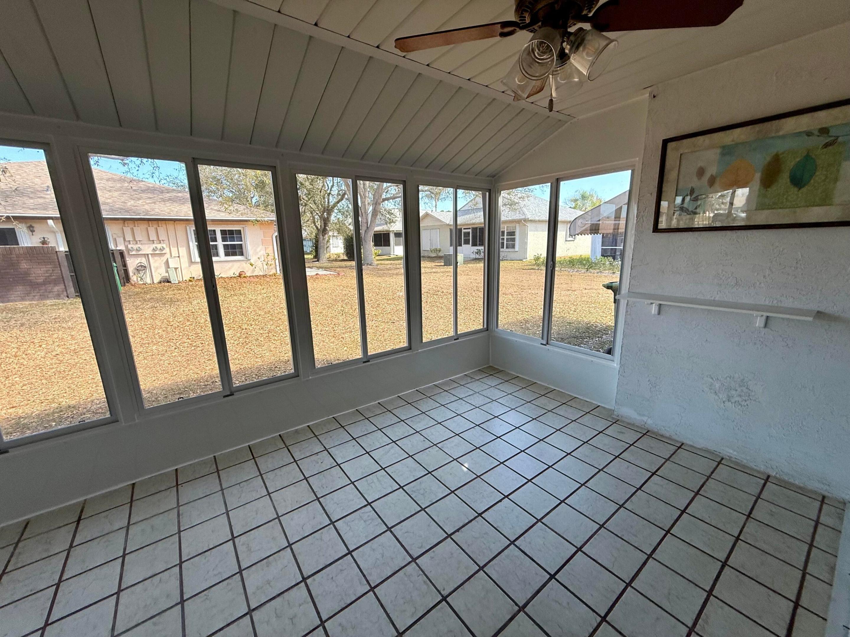 THE GROVE CONDOMINIUM SECTION 1 - Residential Lease