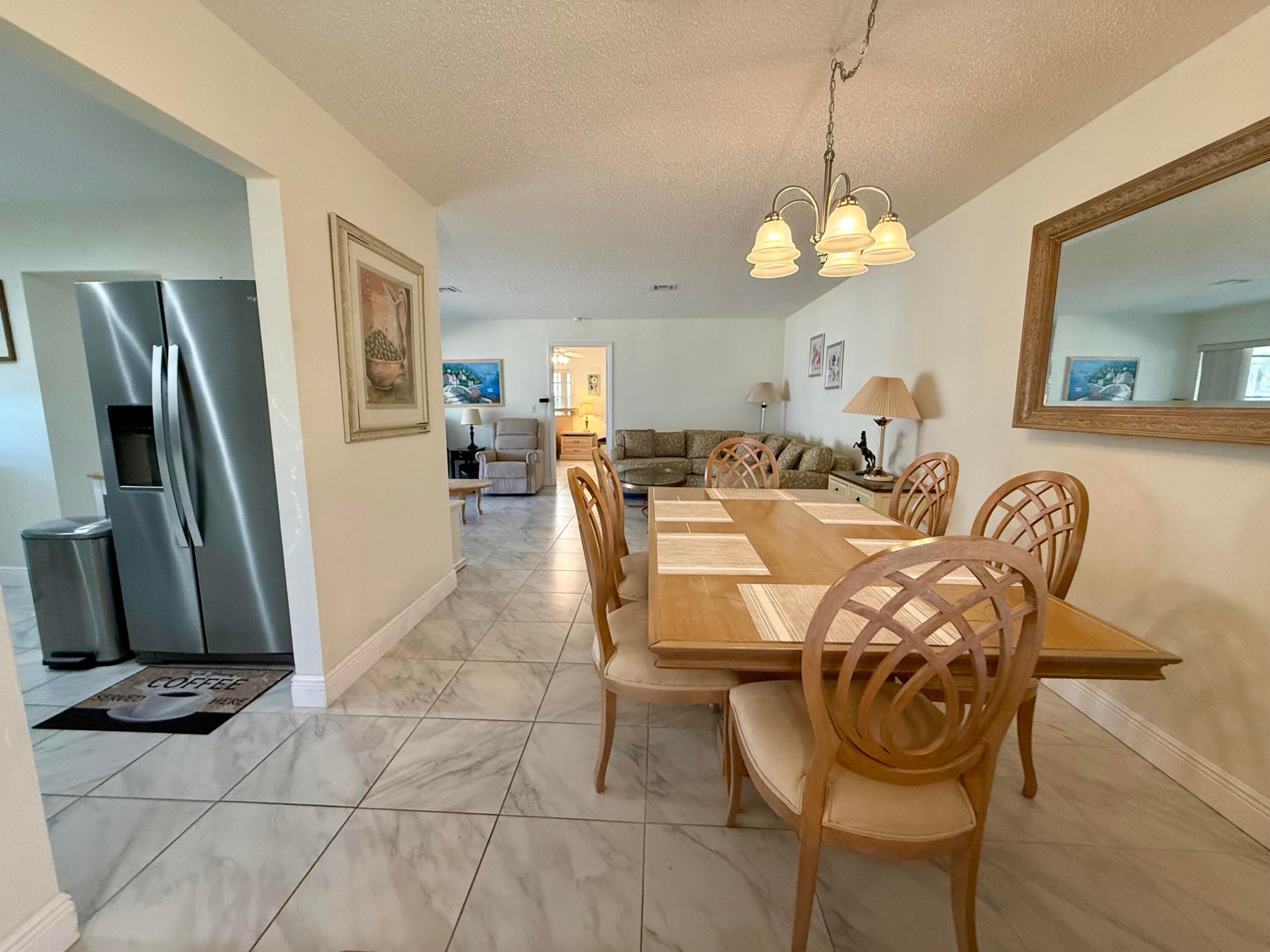 THE GROVE CONDOMINIUM SECTION 1 - Residential Lease