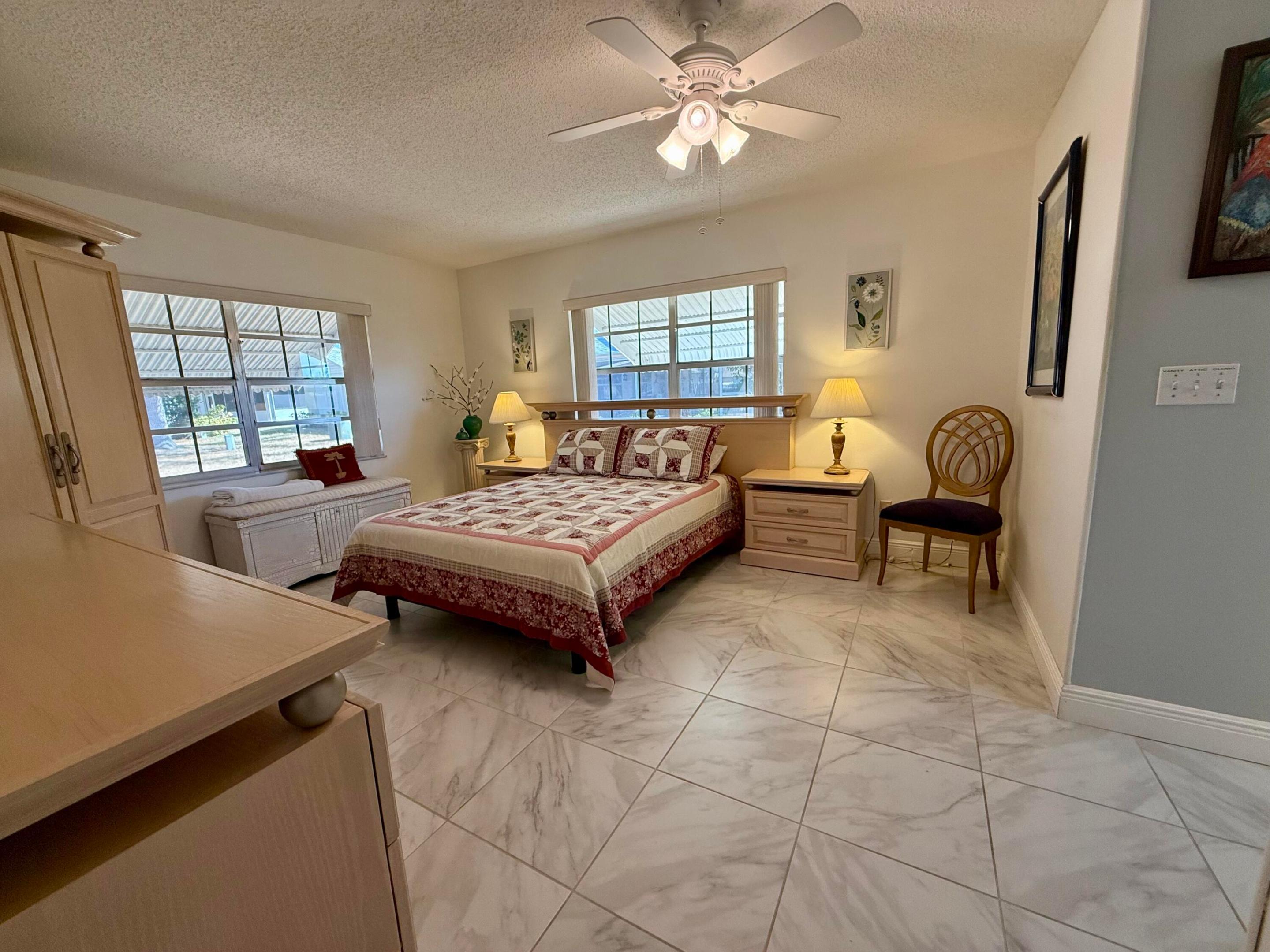 THE GROVE CONDOMINIUM SECTION 1 - Residential Lease