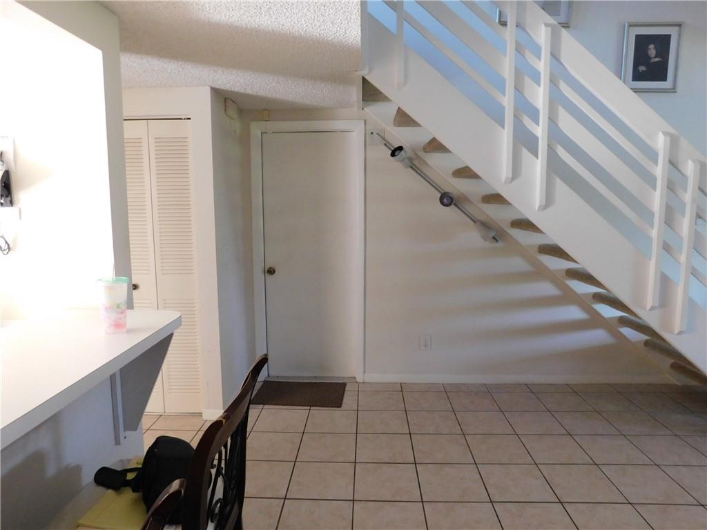 Four Palm Lakes At Pembro - Residential