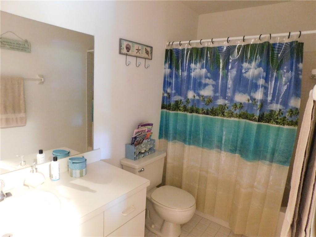 Four Palm Lakes At Pembro - Residential