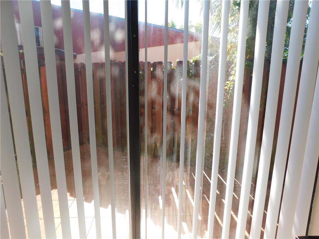 Four Palm Lakes At Pembro - Residential