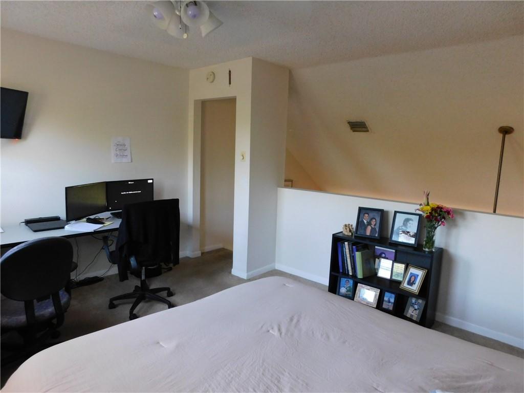 Four Palm Lakes At Pembro - Residential