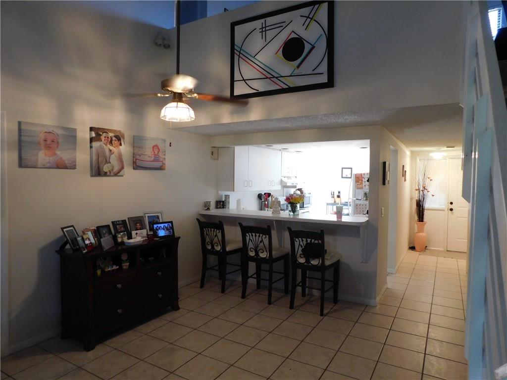 Four Palm Lakes At Pembro - Residential