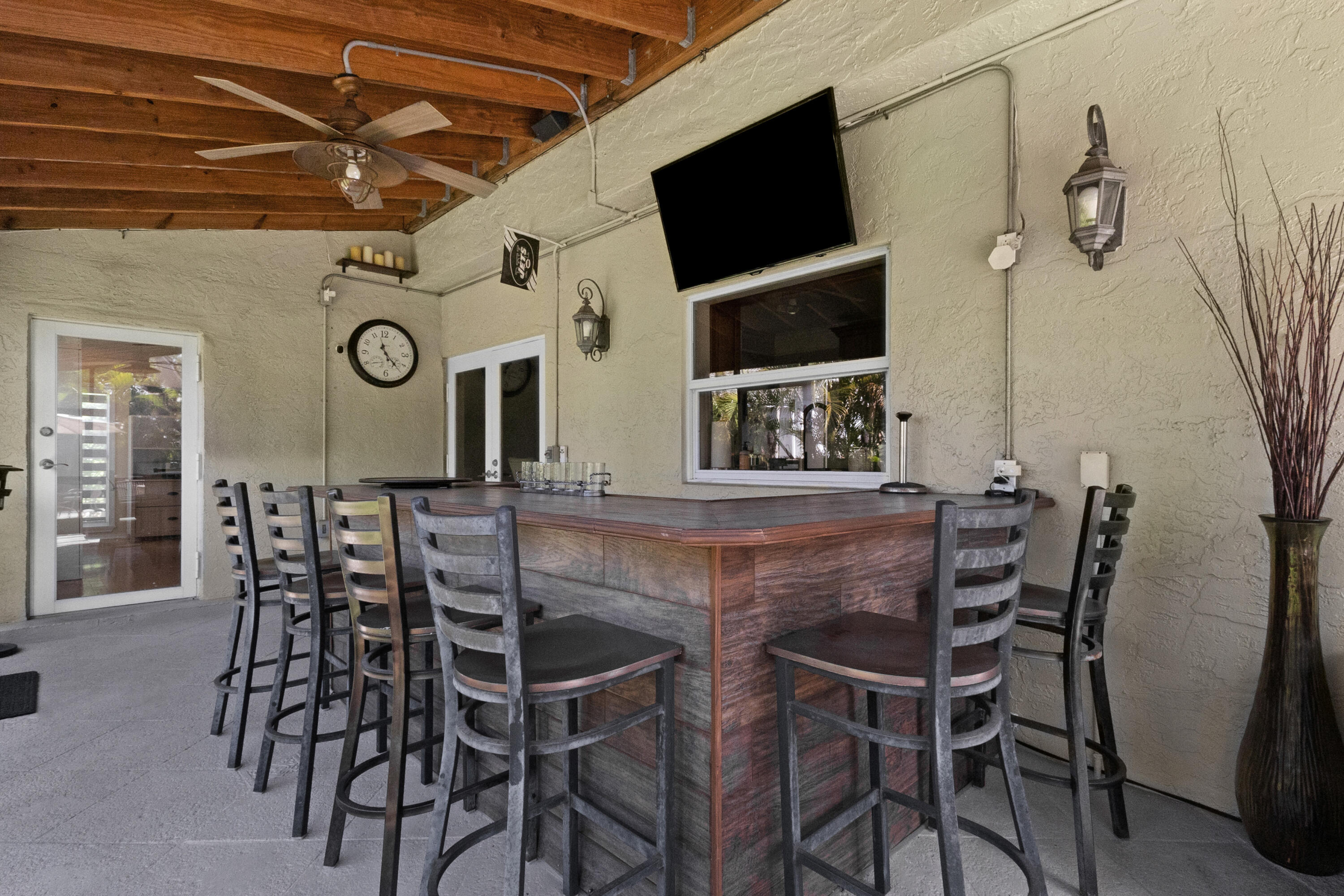 WOODSIDE ESTATES - Residential