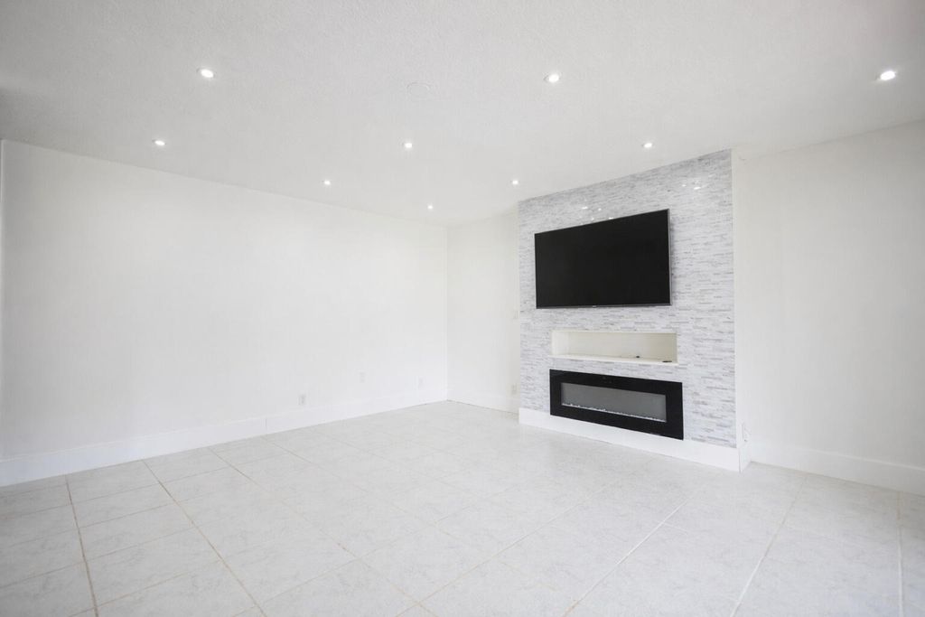 Photo of 9460 SW 61st Way #A, Boca Raton, FL 33428 (MLS # B26019317)