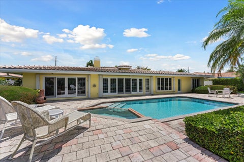 Tiny photo for 2141 NE 29th Street, Lighthouse Point, FL 33064 (MLS # B26029044)