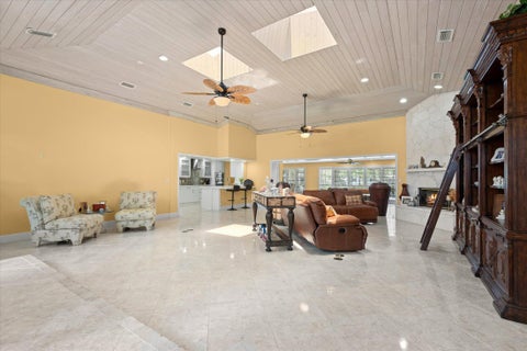 Tiny photo for 2141 NE 29th Street, Lighthouse Point, FL 33064 (MLS # B26029044)