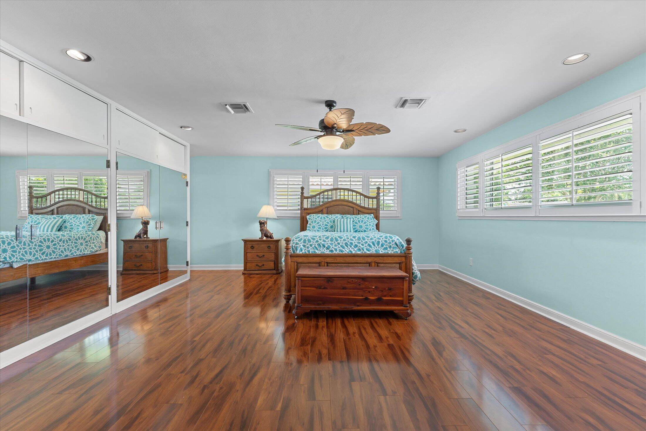 LIGHTHOUSE POINT ESTATES - Residential