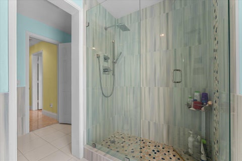 Tiny photo for 2141 NE 29th Street, Lighthouse Point, FL 33064 (MLS # B26029044)