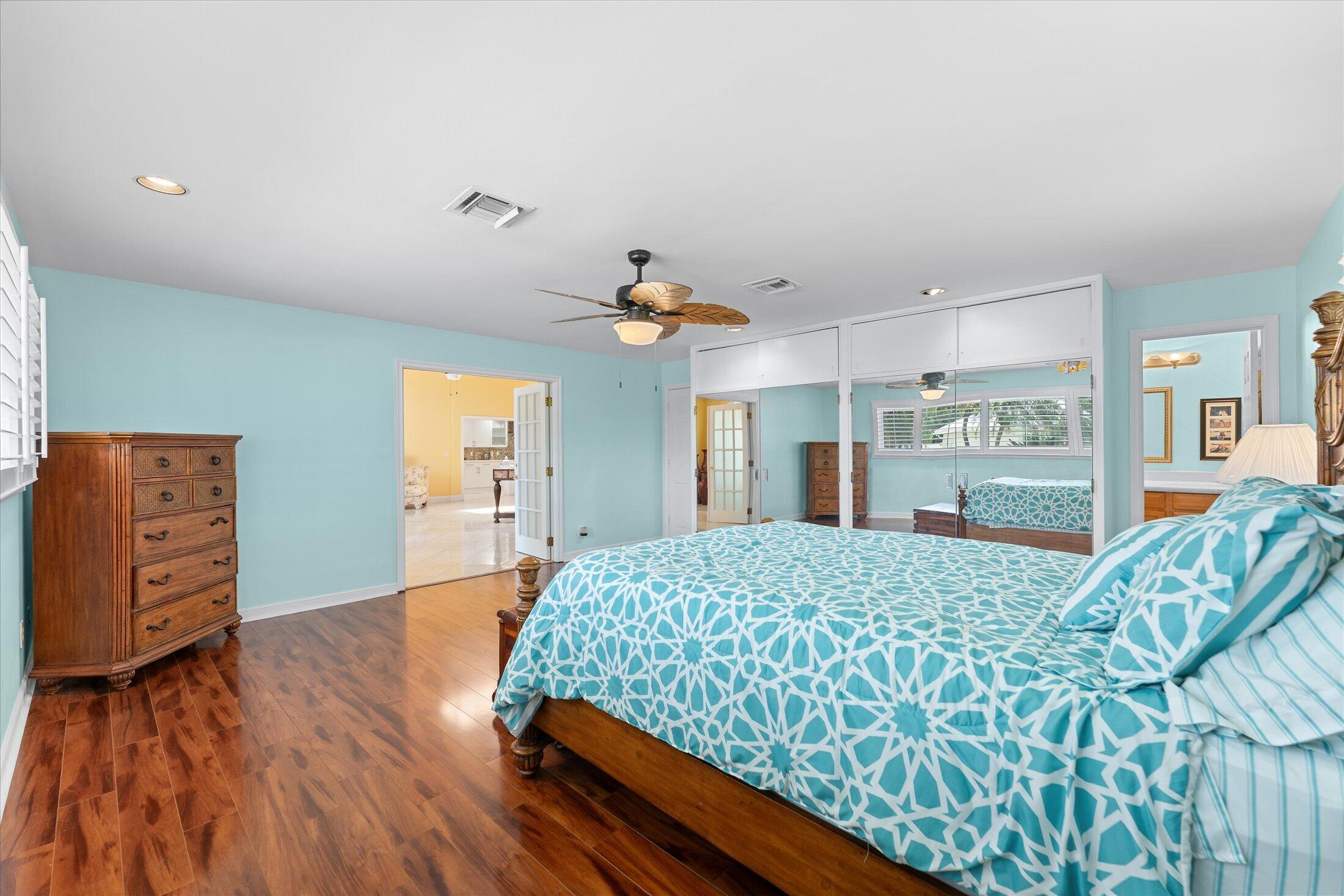 LIGHTHOUSE POINT ESTATES - Residential