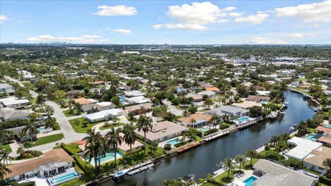 Tiny photo for 2141 NE 29th Street, Lighthouse Point, FL 33064 (MLS # B26029044)