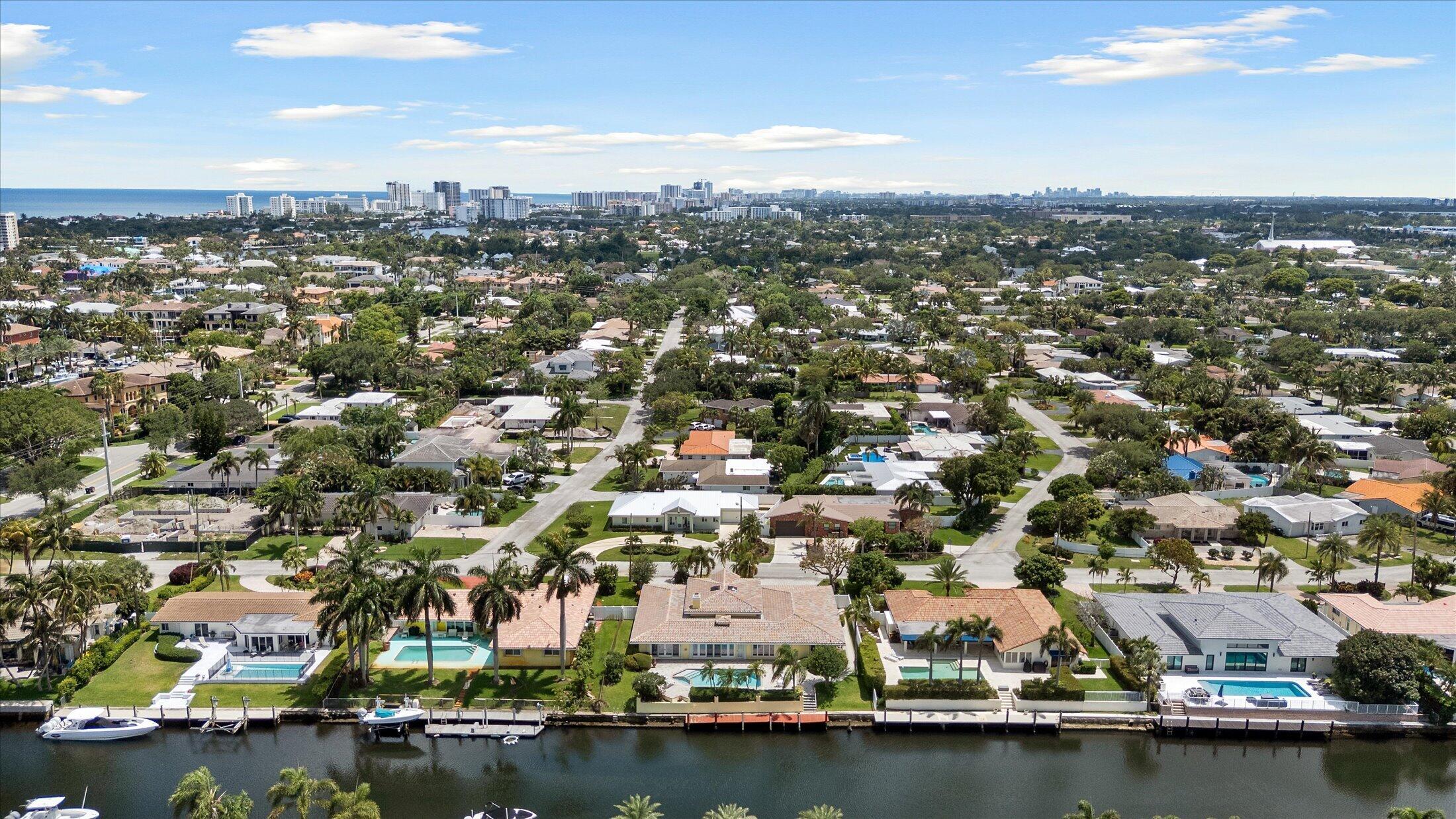 LIGHTHOUSE POINT ESTATES - Residential