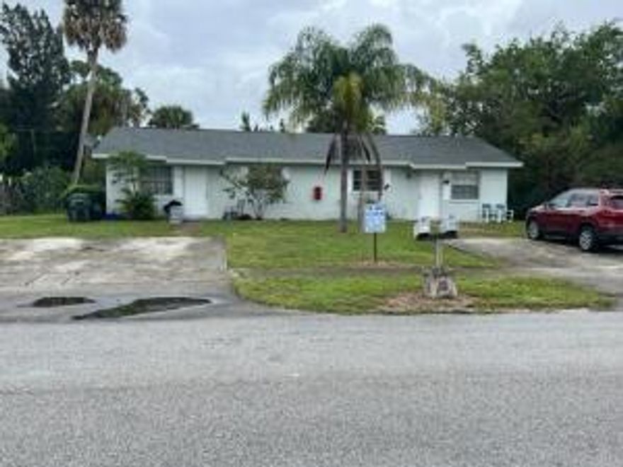 Great opportunity to own a Duplex in Greenacres! Each unit has 2 beds and 1 full bath. Units are rented.