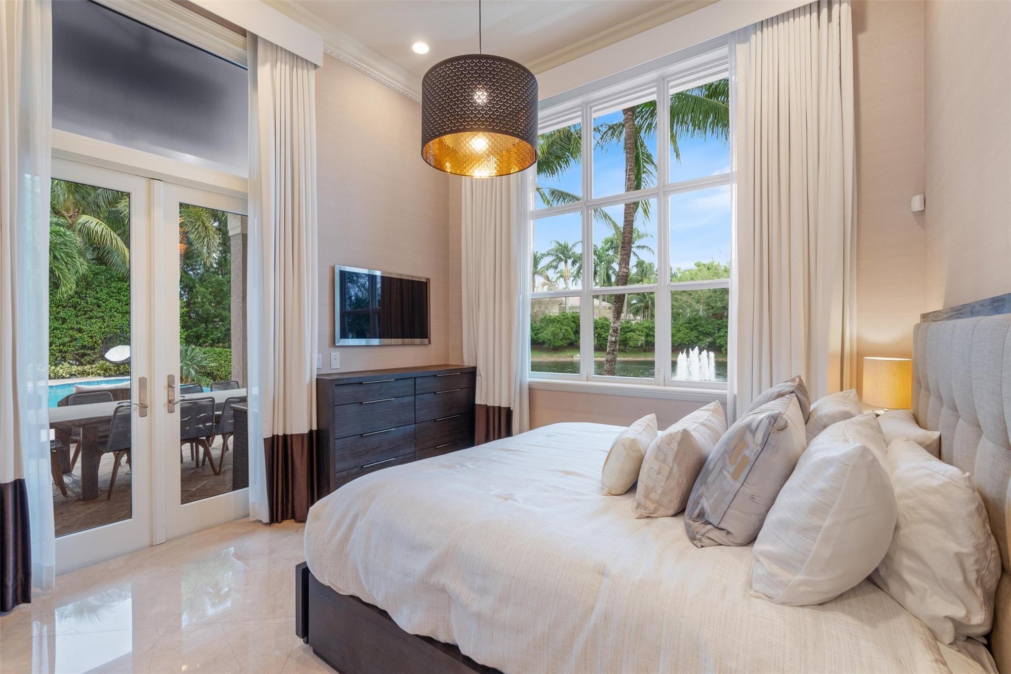 HAWKS LANDING - Residential