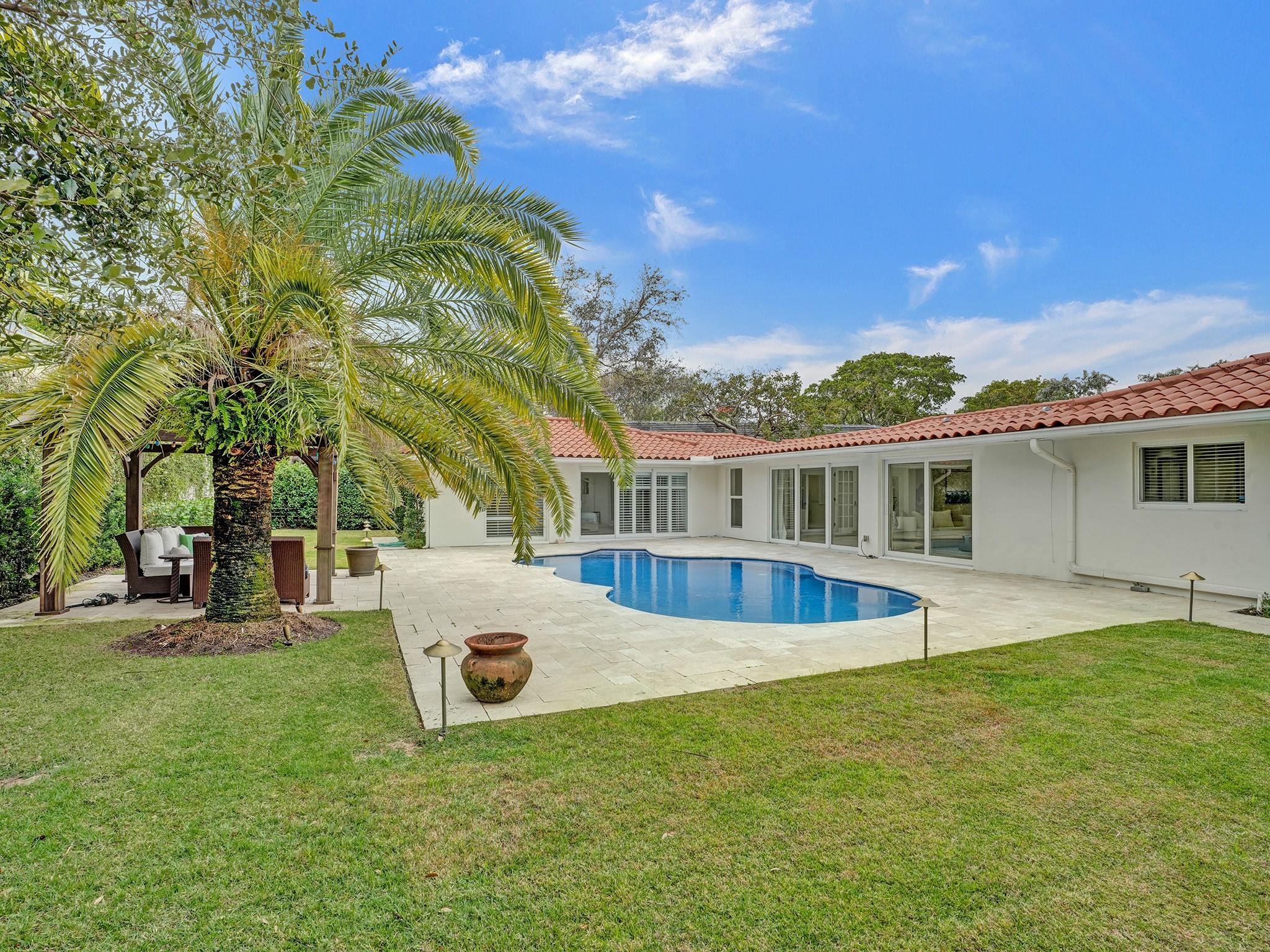 Sea Ranch Lakes - Residential