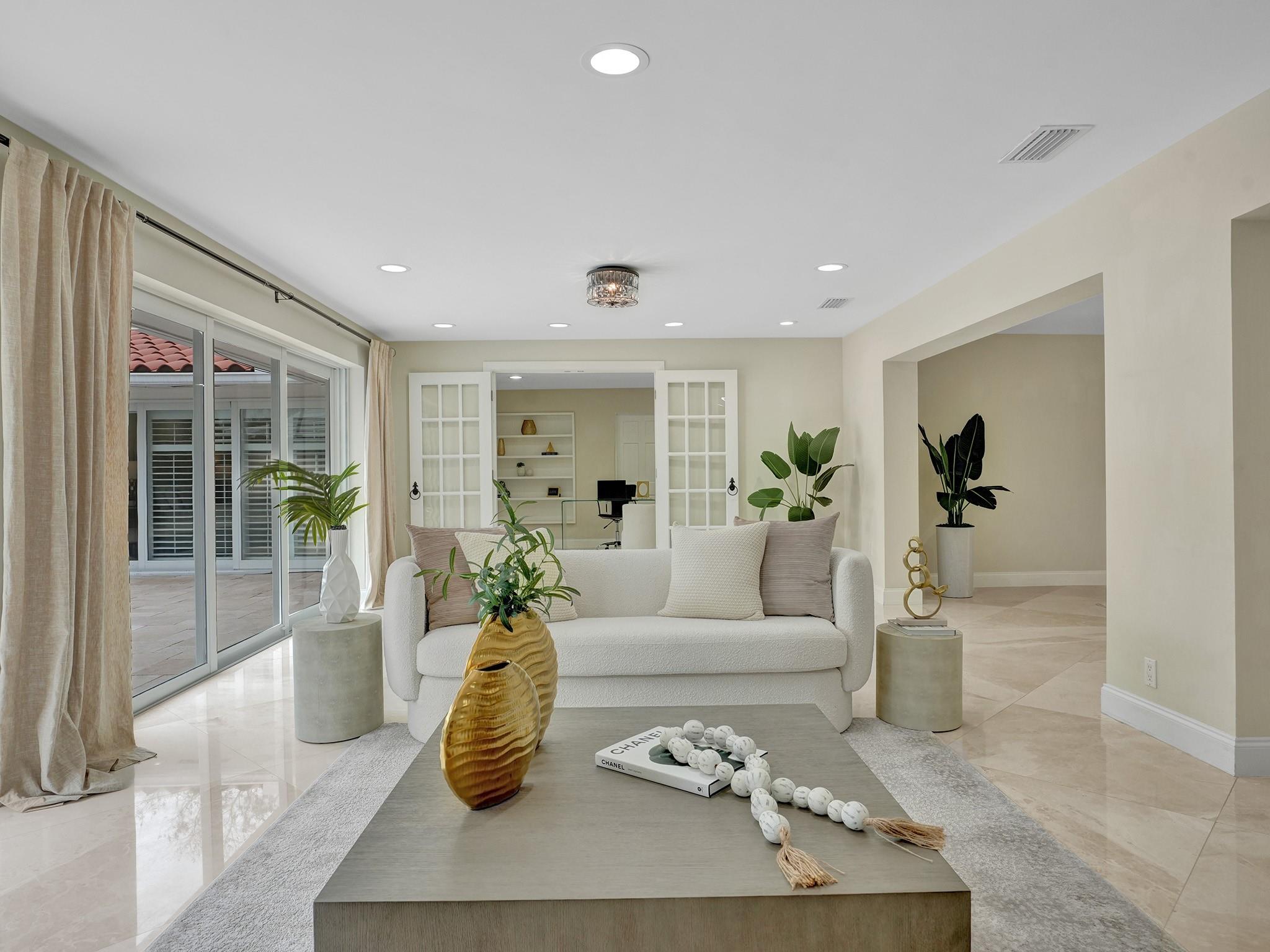 Sea Ranch Lakes - Residential