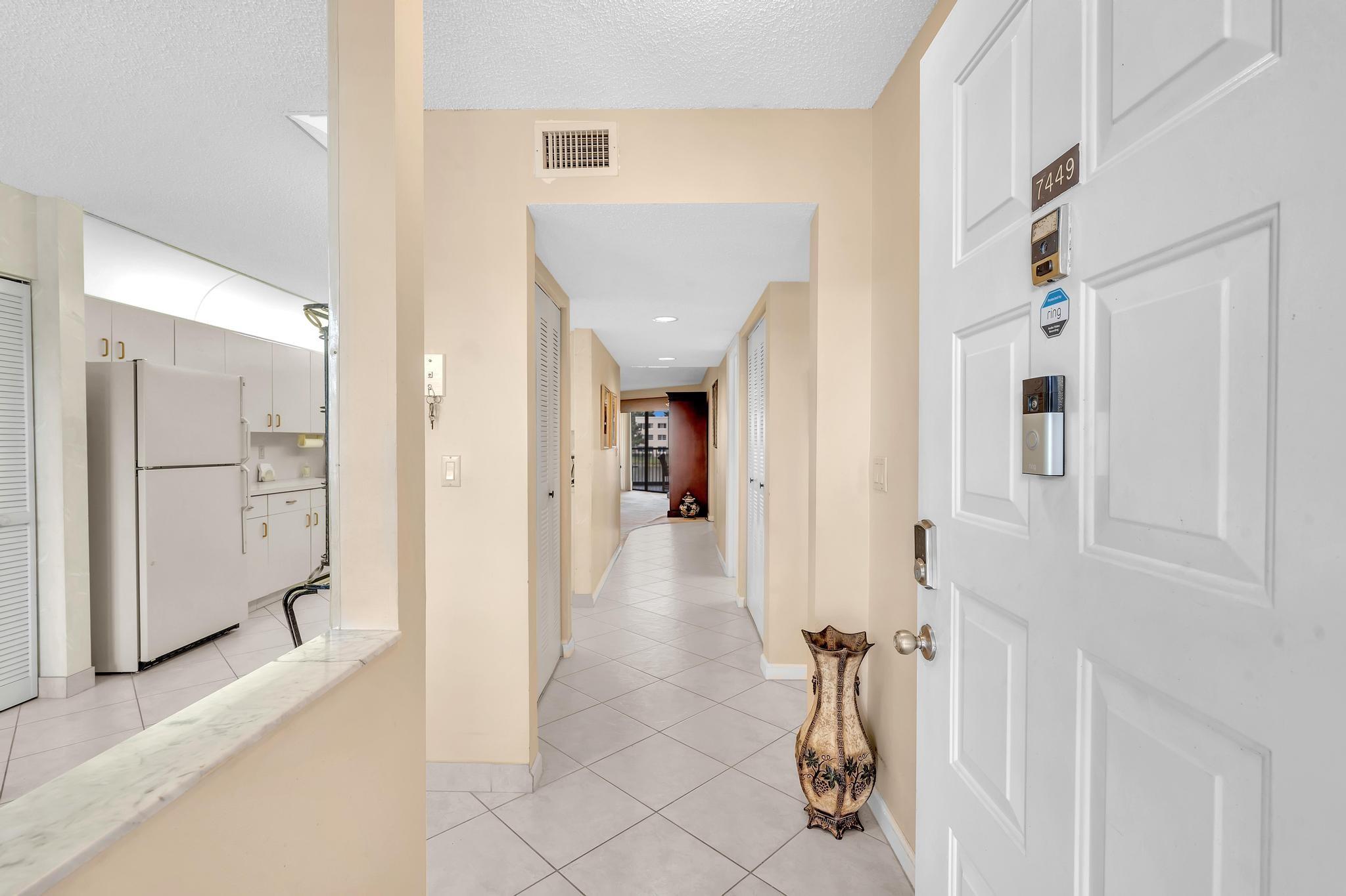 7449 Fairfax Dr 211