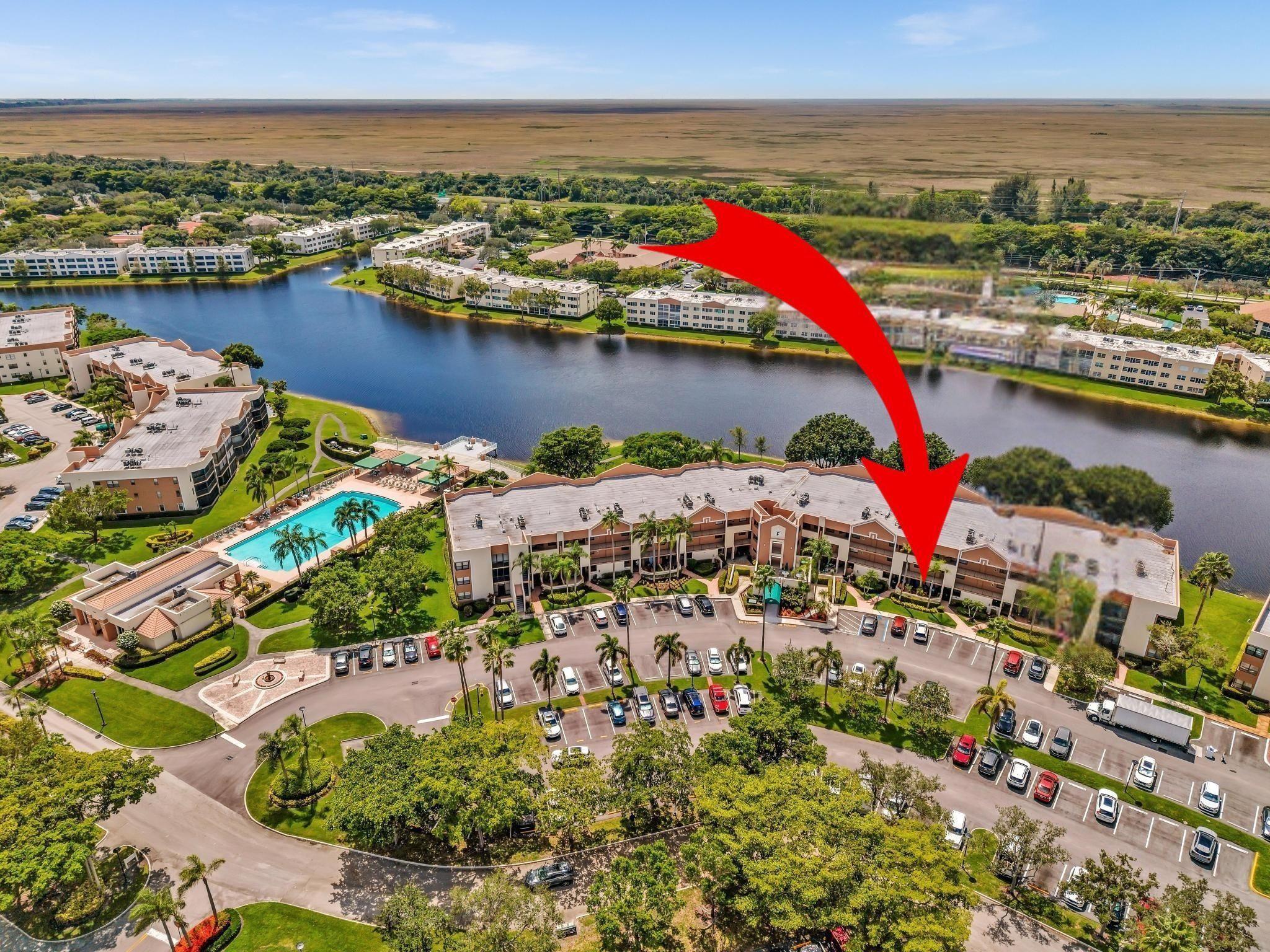 *Live in paradise* Gorgeous two-bedroom, two-bath condo in the sought-after community of desirable Fairfax at Kings Point! This unique home features A SPECTACULAR WIDE OPEN WATER VIEW. * Immaculate* Open kitchen. Overlooking the living/dining room as well as the screened private patio. Huge eat-in kitchen/den area. Tile and carpet flooring throughout the entire home. New AC and New Water Heather. New screen doors and windows. Magnificent open layouts & floorplan. Light & Bright. The master suite offers spacious walk-in closets. This building has a NEW ROOF and NEW ELEVATORS. Fantastic gated community with great amenities, including an indoor & outdoor Pool, Sauna, Theater, Billiard Room, Free transportation, Gym, Tennis, Art room, shuffleboard & more.